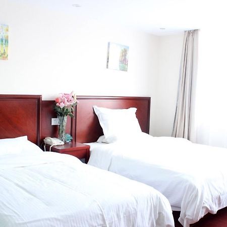 Greentree Inn Jiangsu Wuxi Hubin Business Street Business Hotel Exteriör bild