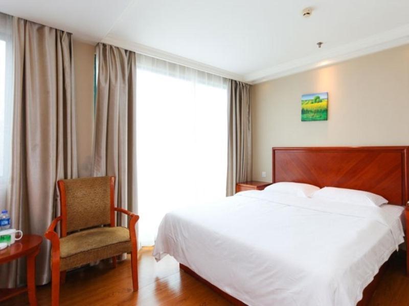 Greentree Inn Jiangsu Wuxi Hubin Business Street Business Hotel Exteriör bild