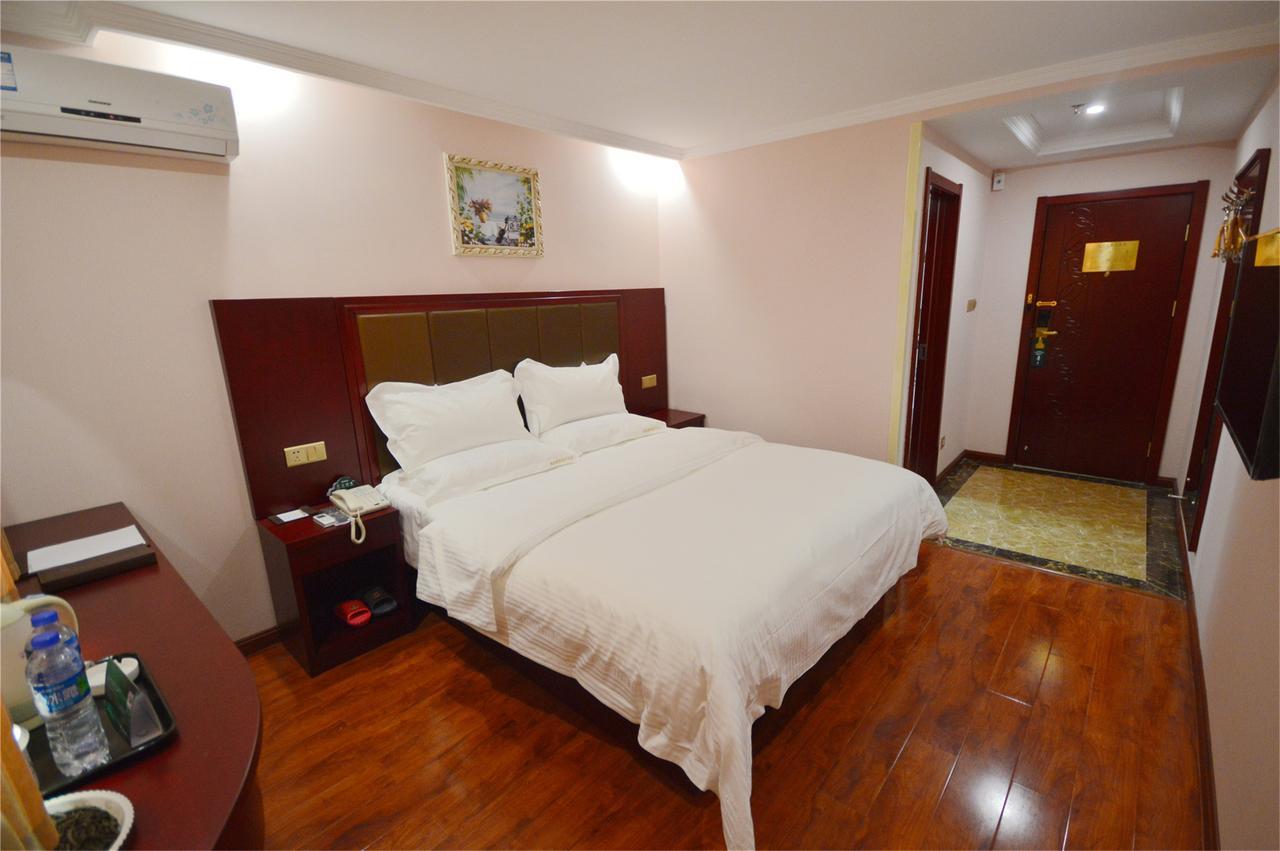 Greentree Inn Jiangsu Wuxi Hubin Business Street Business Hotel Exteriör bild